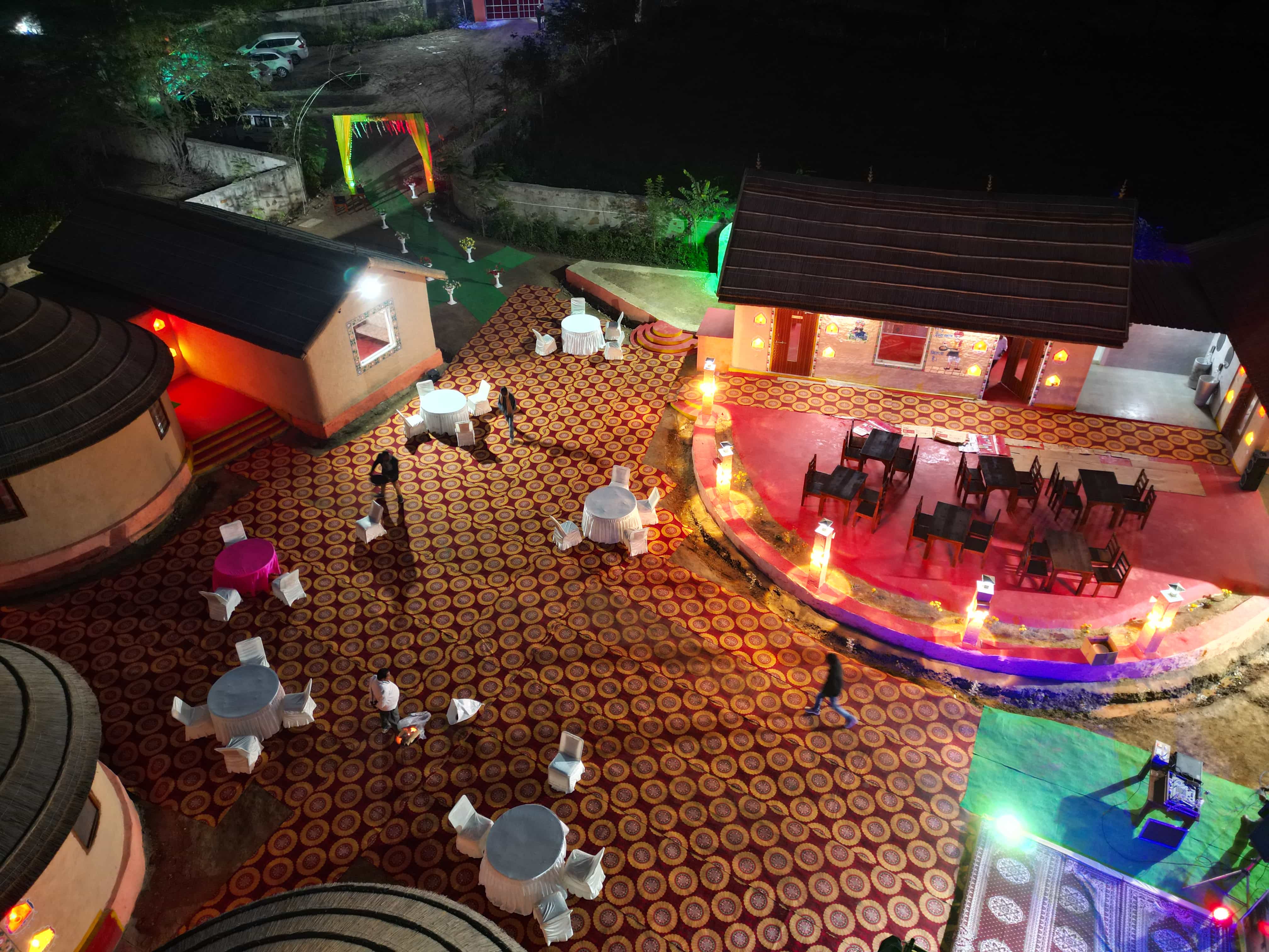Traditional Rajasthani mud house room interior at Sariska Tiger Lodge. Eco-friendly accommodation in Alwar, Rajasthan.