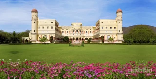 Sariska Palace - tourist attraction near Sariska Tiger Lodge